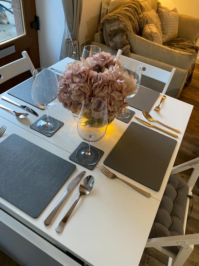 The Bothey Apartment Brampton  Bagian luar foto
